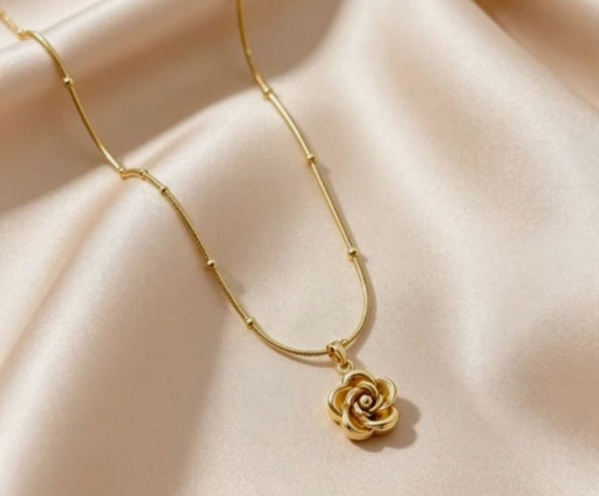 Flower Power Necklace ( Premium Stainless Steel Tarnish Free)