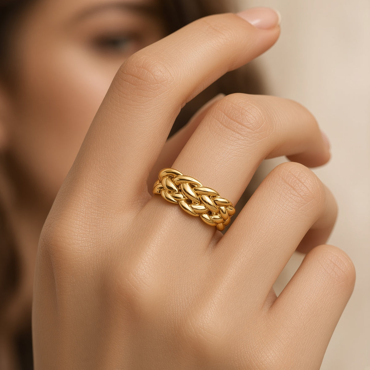 Chain Links Rings ( Premium high-grade stainless steel with golden plating )