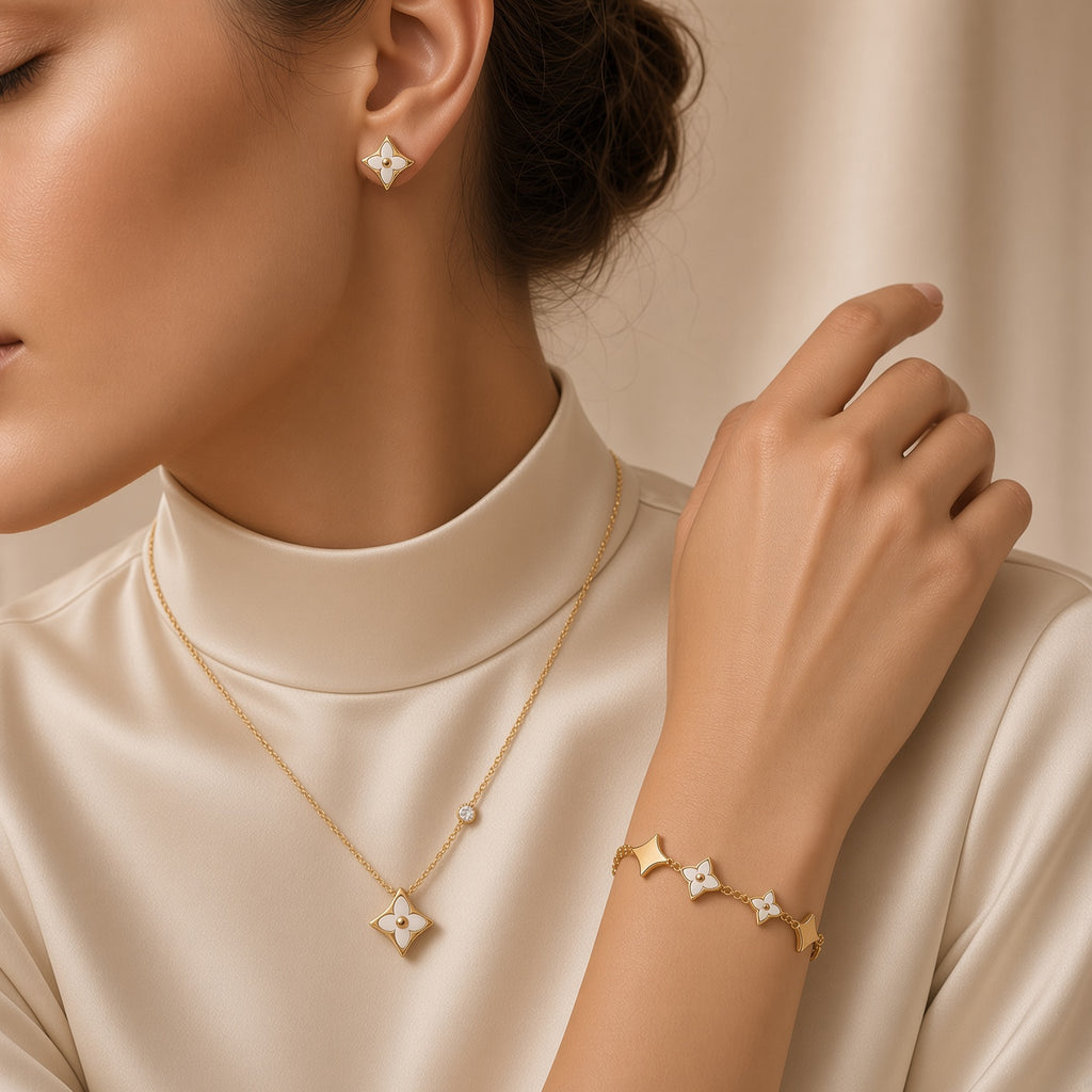 Quatrefoil Glow Set (necklace + bracelet + earrings) ( Premium high-grade stainless steel with golden plating )