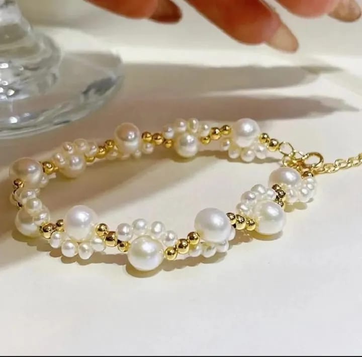 Pearl obsession bracelet