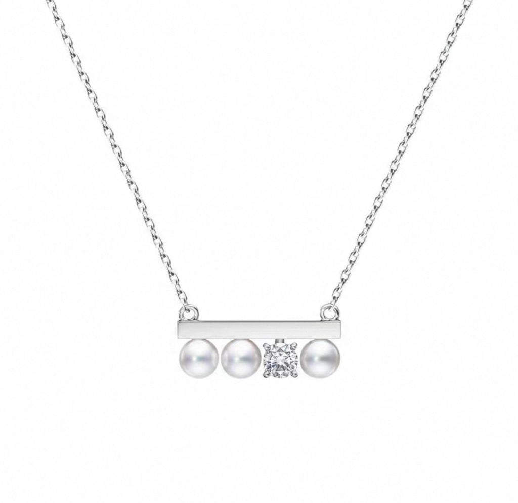 Tres Pearl Locket